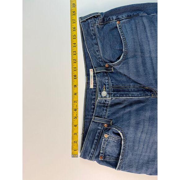Levi's Low Pro Straight Jeans Medium Wash Distressed Knees Denim Size 32 - Picture 4 of 7